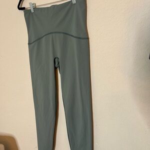 SPANX booty boost 7/8 leggings size large